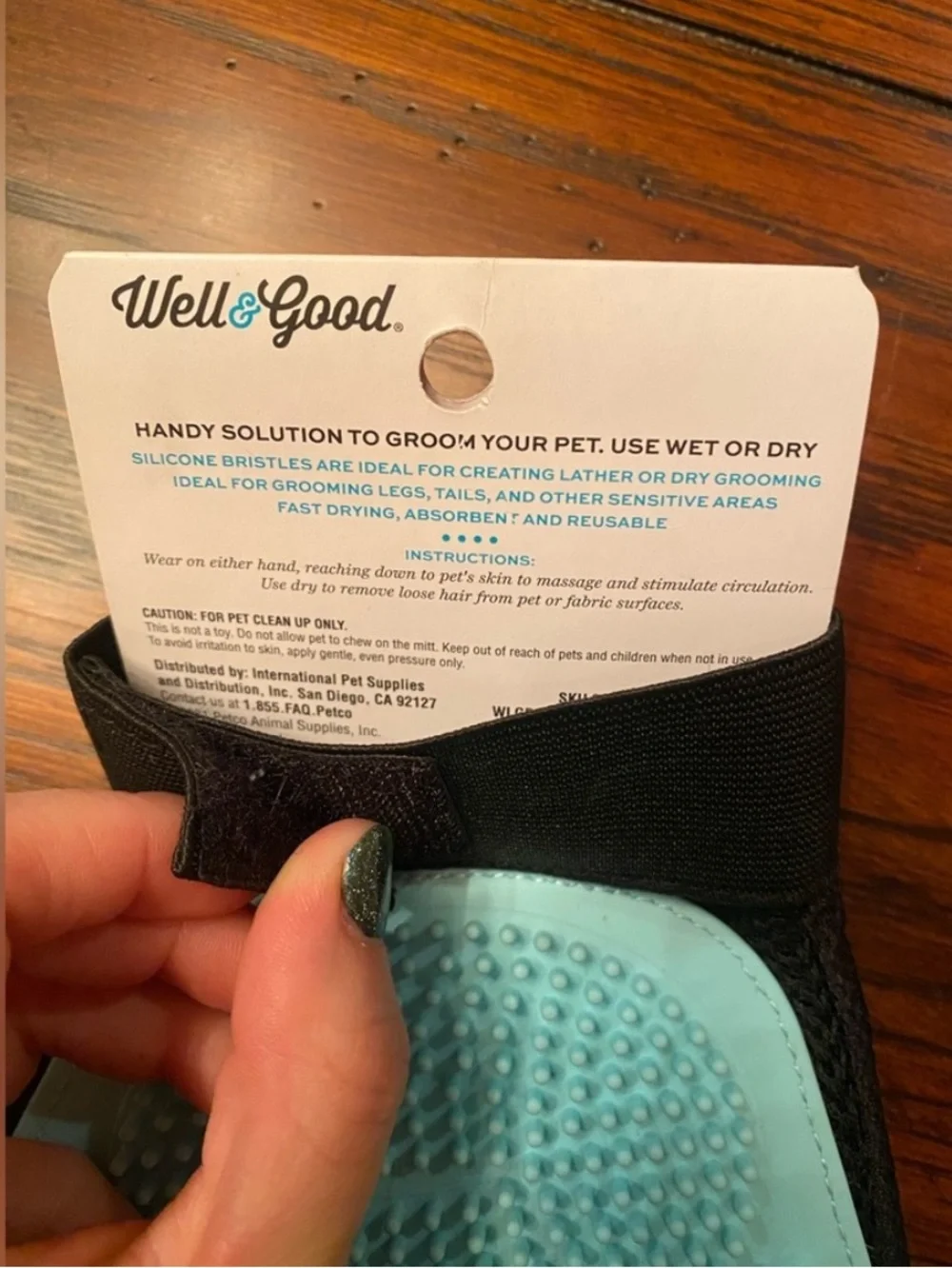 NWT Cat Grooming Glove